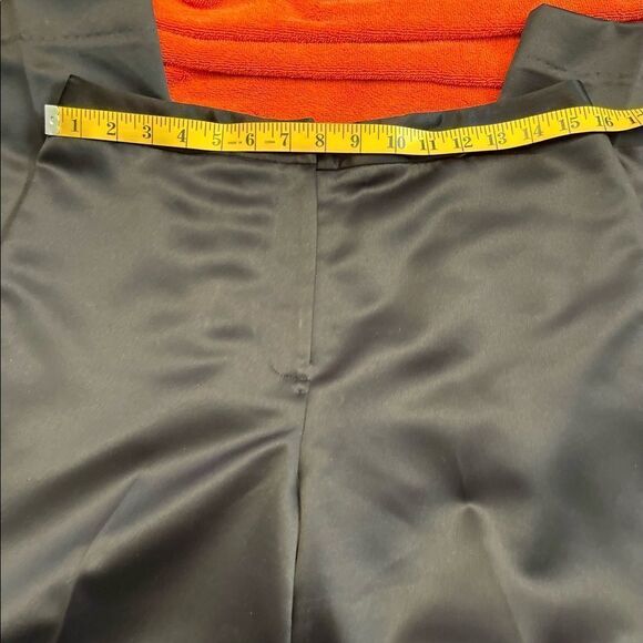 Bloomingdale’s Black Pants.Size 10 - Picture 8 of 9